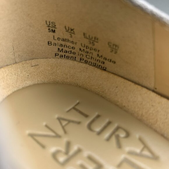 Naturalizer Grey Faux Suede Shoes Size 5 - Picture 3 of 9